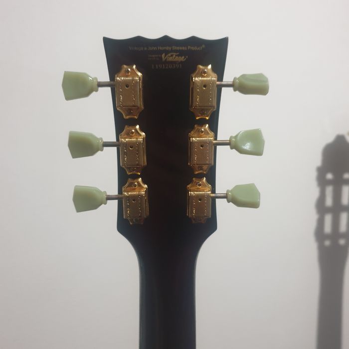 Vintage v100 les paul