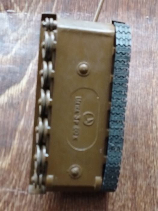 Продам металлическую модель танка т 34