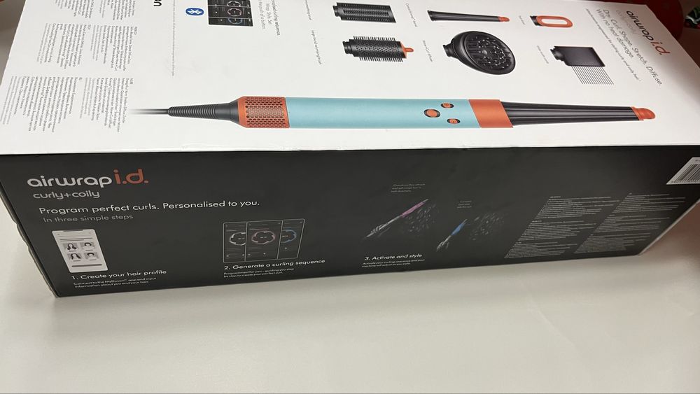 Dyson Airwrap i.d curly + coily