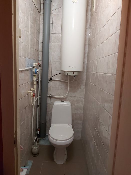 Продам двокімнатну квартиру