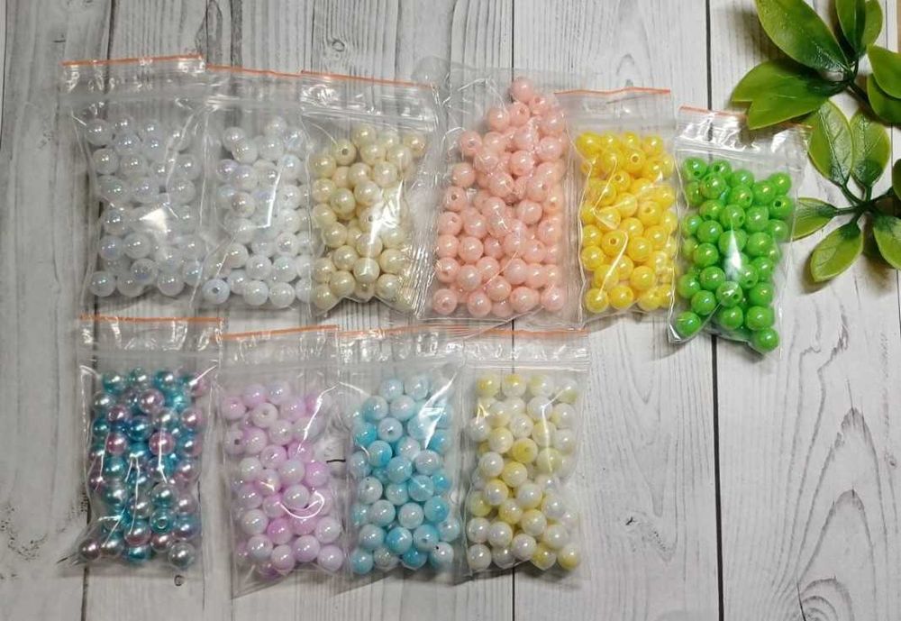 Бусины диаметром 8 мм золото, серебро. 24 цвета.