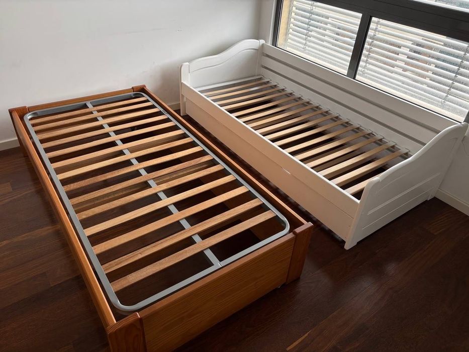 Cama Castanha para o quarto