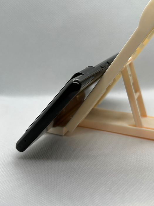 Google Pixel 6 Pro Stormy Black Neverlock