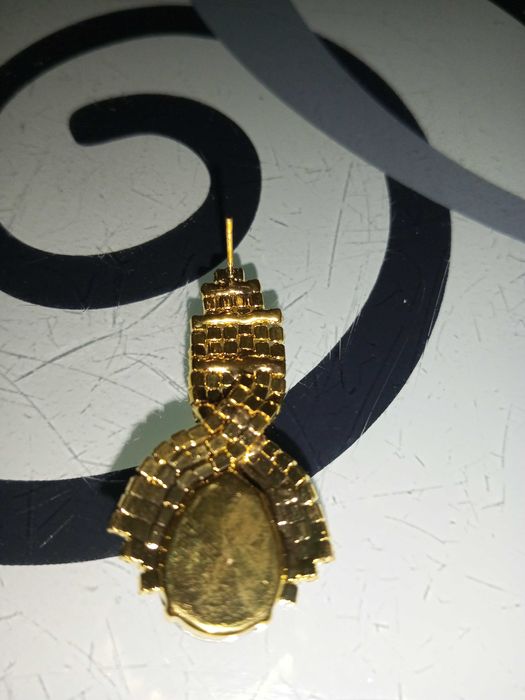 Продам ,різні , довгі сережки.