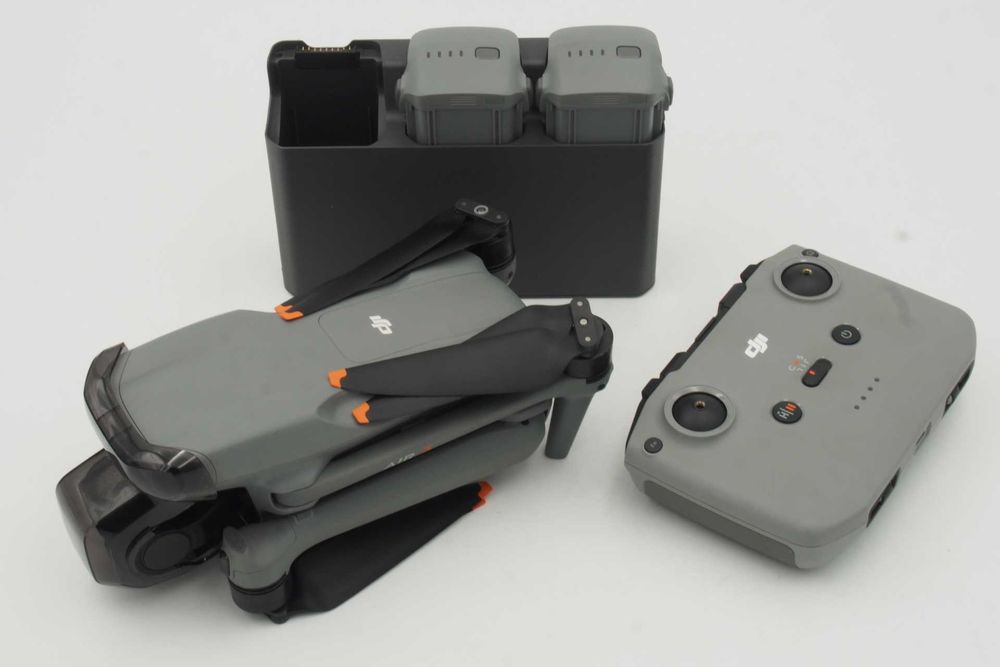 Dron DJI AIR 3 komplet plecak + ubezpieczenie DJI Care