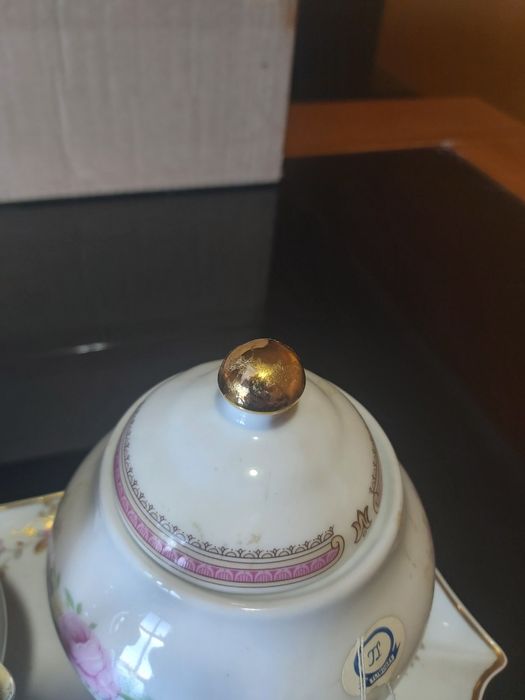 Decorative porcelain437929745256304641