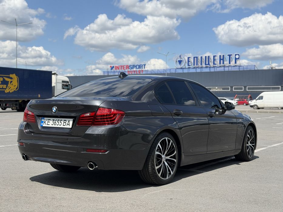 BMW 535i xDrive 2016