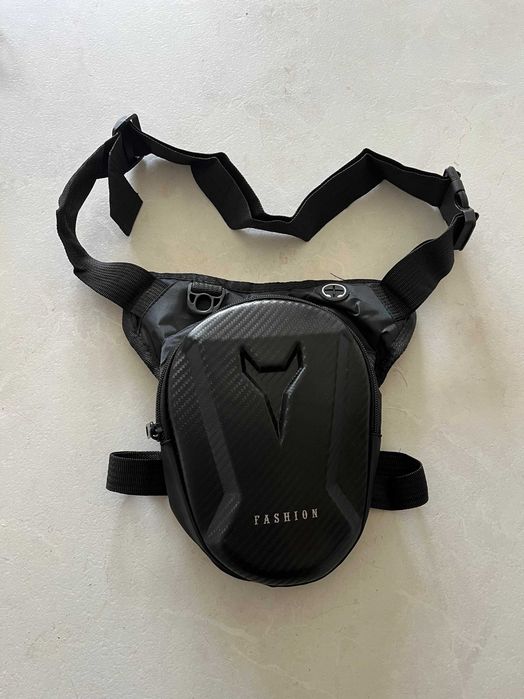 Nerka torba motocyklowa udowa czarna