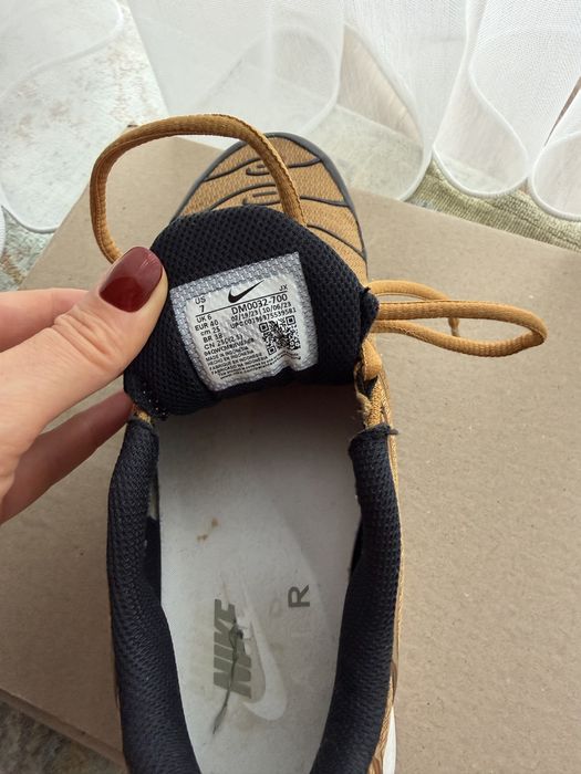 Кросівки Nike 39 р