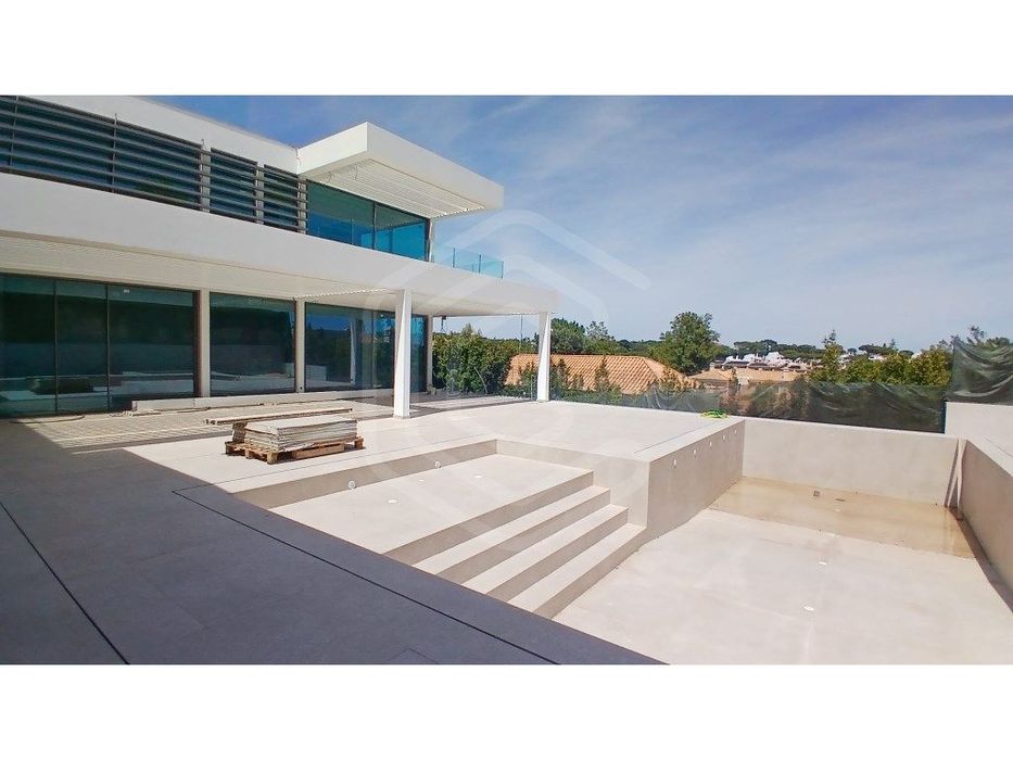 Viva o Algarve com Estilo - Moradia de Luxo com Vista Lago & Ria