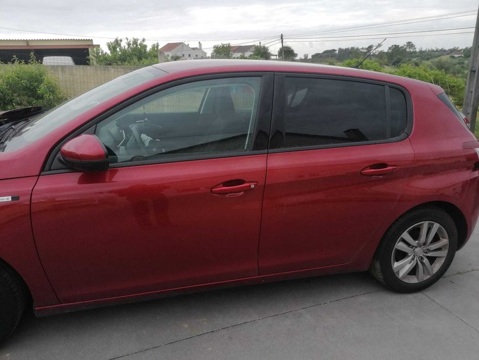 Peugeot 308 1.6Blue-hdi para peças