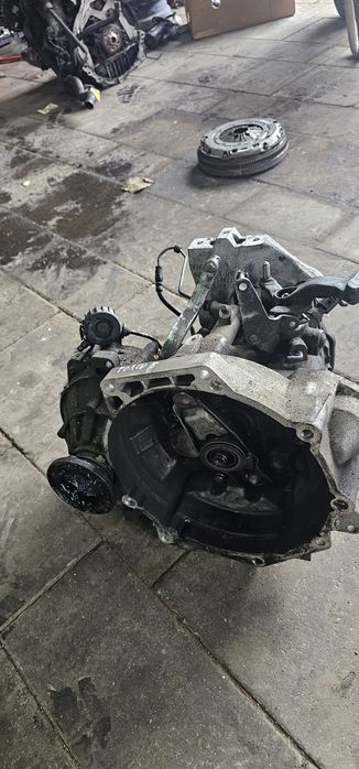 Мкпп коробка vw passat b6 golf 5 skoda a5 seat 1.9tdi GQQ