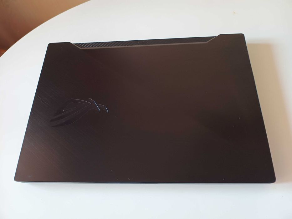 ASUS Zephyrus G GU502DU Ryzen 7-3750H 16Gb GTX1660Ti max-Q 6Gb SSD512Gb 120Hz