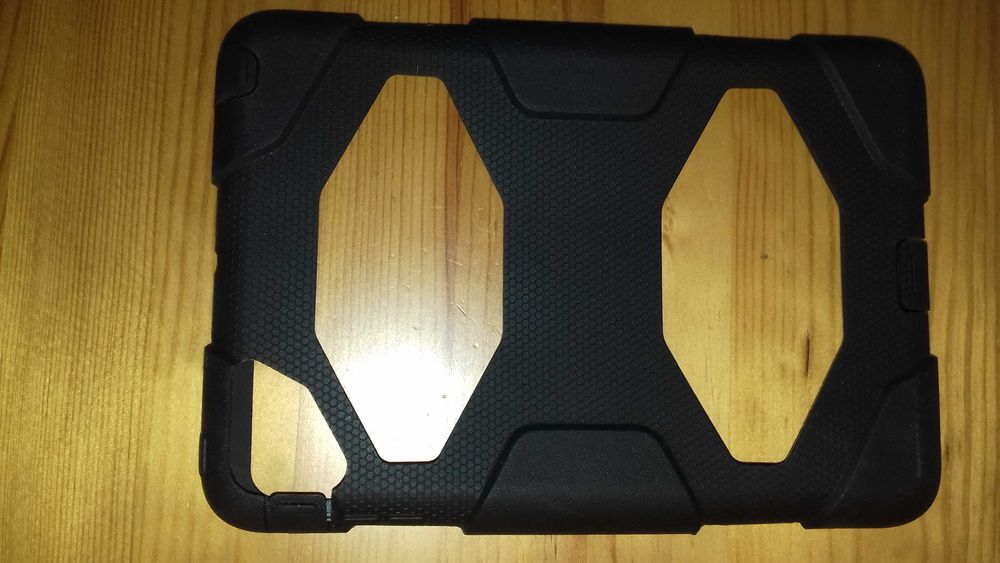 Capa para Tablet, com fundo emborrachado