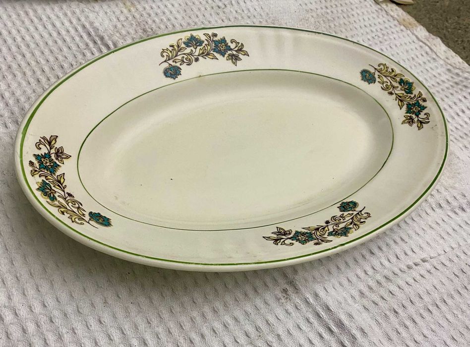 Lote Porcelanas de Coleção - Sacavém, Bavaria e Fragonard (Impecáveis)
