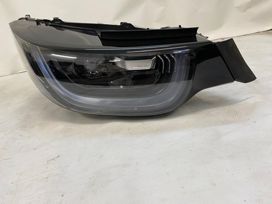 Продам ліву  передню фару BMW i3 LCI Європа