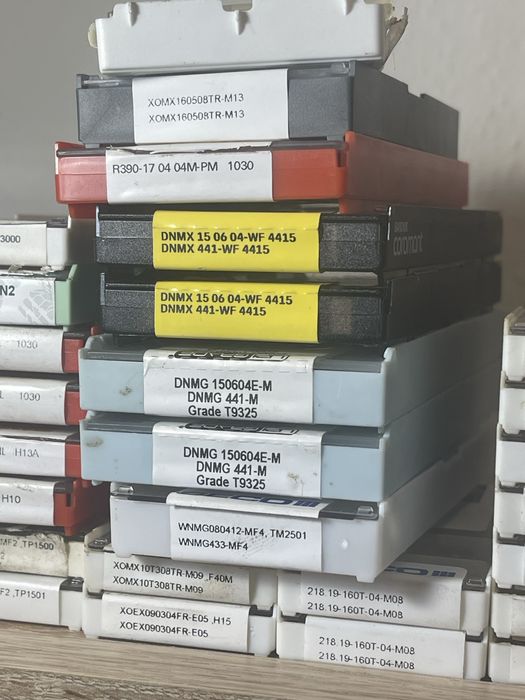 Твердосплавні ріжучі пластини WIDIA Seco Sandvik