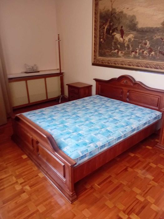 продам    спальню