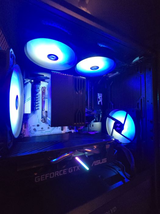 PC Gaming RYZEN , NVIDIA SUPER, 16GB RAM, teclado rato headphones novos