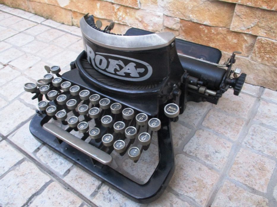 1928 ROFA - Maquina de escrever antiga