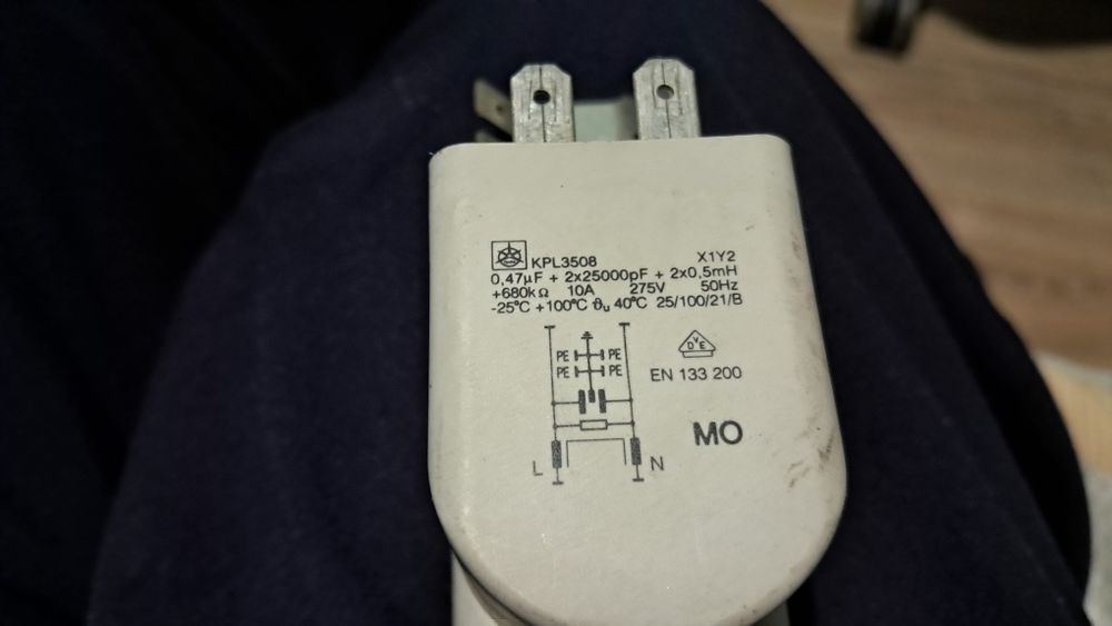 Запчасти к стиральной машине.