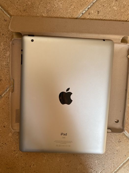 Ipad 2  antigo - apple447236046313891844