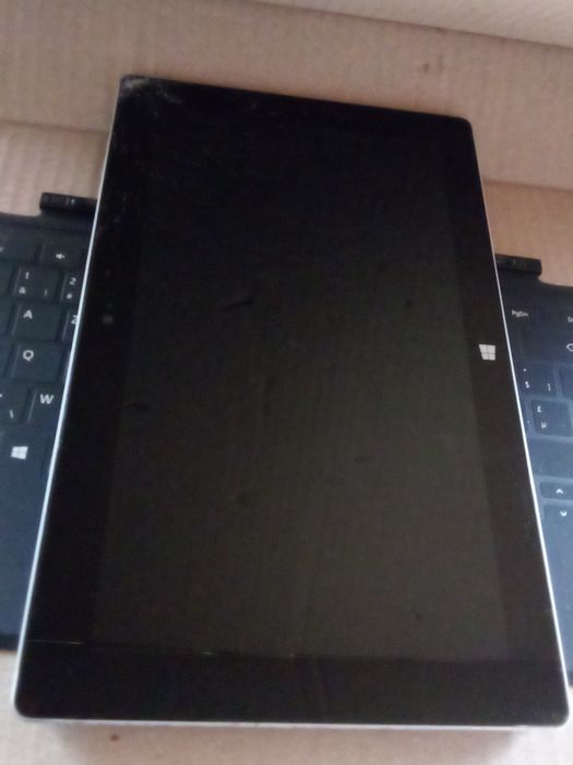 Microsoft Surface RT 2  32Gb (model 1572)