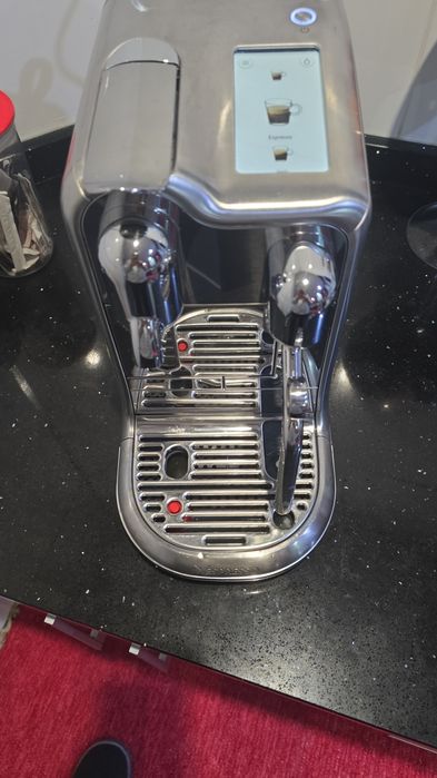 Nespresso creatista pro