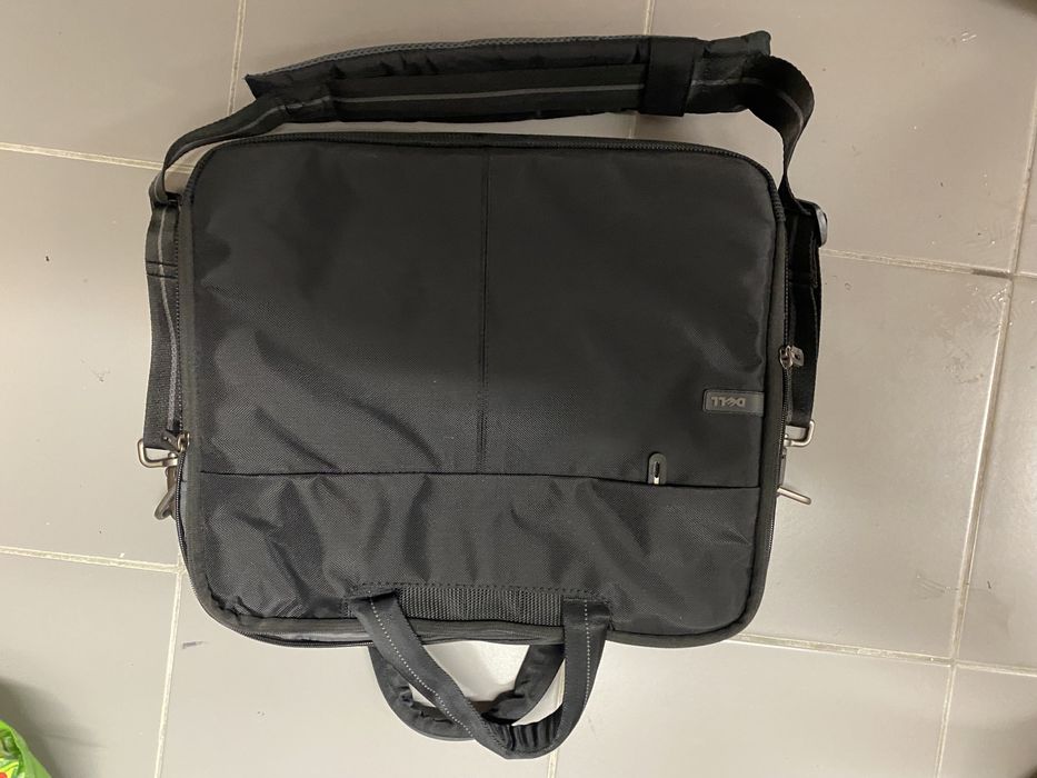 Mala preta para computador portátil