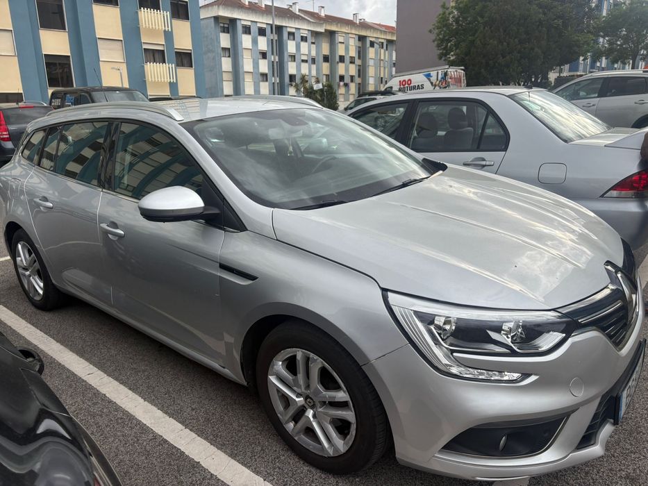 Renault Mégane  – Económico e Confortável