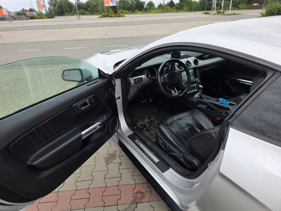 Ford Mustang  2018r Sprzedam. Mozliwa zamiana