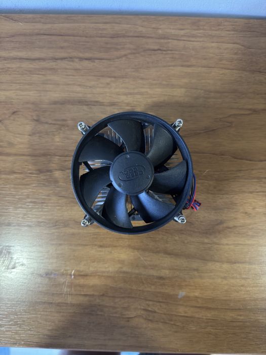 Продам кулер на процессор DEEPCOOL  CK-11508 для Intel
