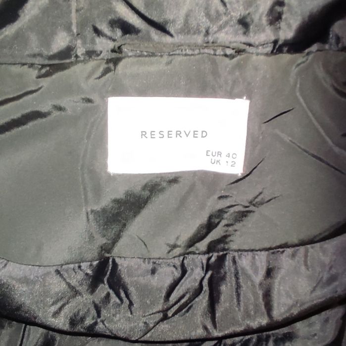 Зимова куртка Reserved