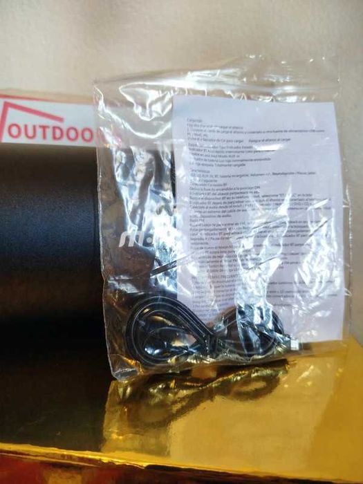 Coluna Som Portátil M-TK - Preto