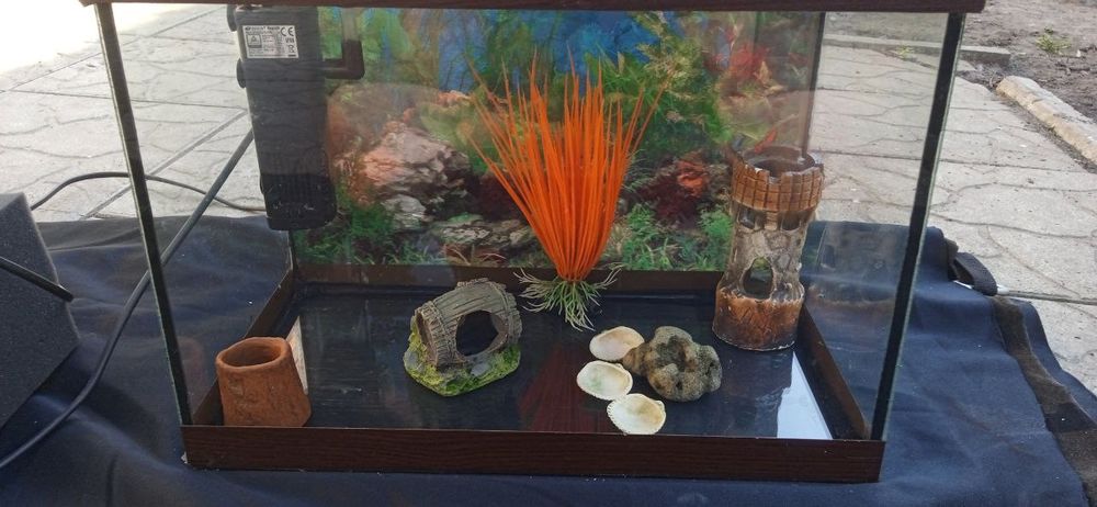 Продам аквариум   .