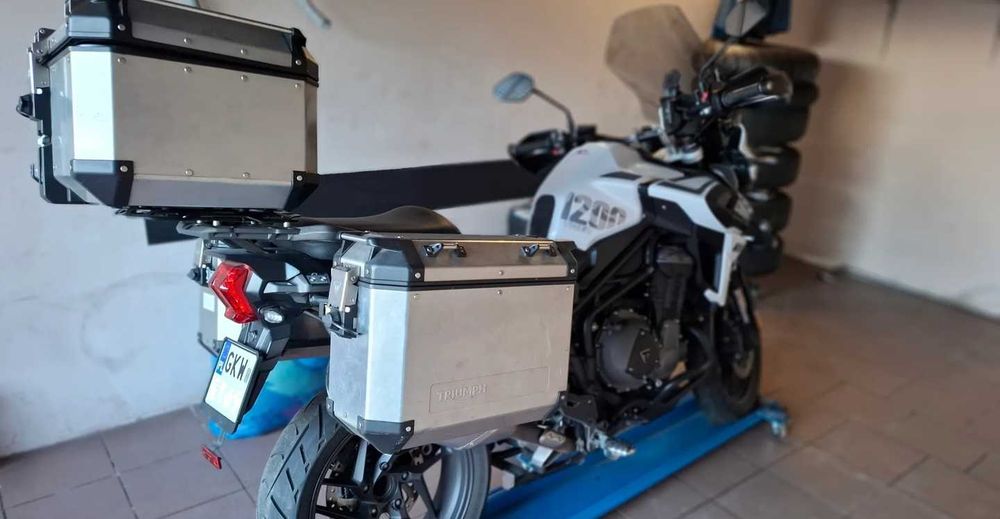 TRIUMPH Tiger 1200 ALPINE z 2021