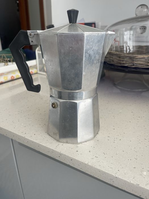 Cafeteira de cafe nova