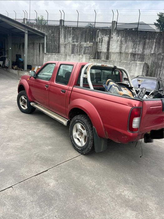 Nissan Navara D22 2.5 Para peças