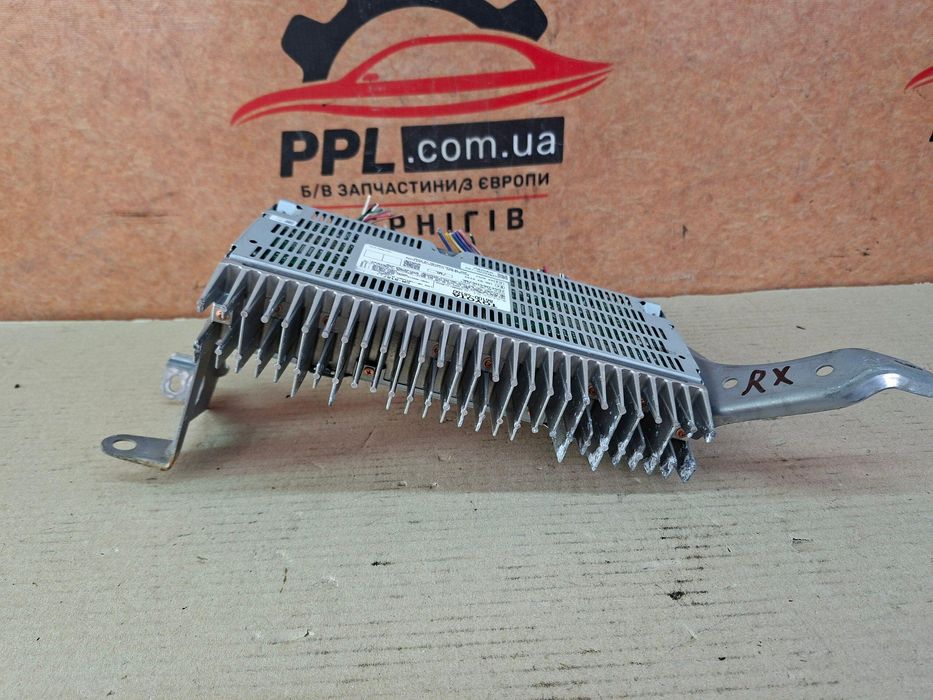 Lexus RX III 09-15 Усилитель блок управления аудиосистемой 86100-48160