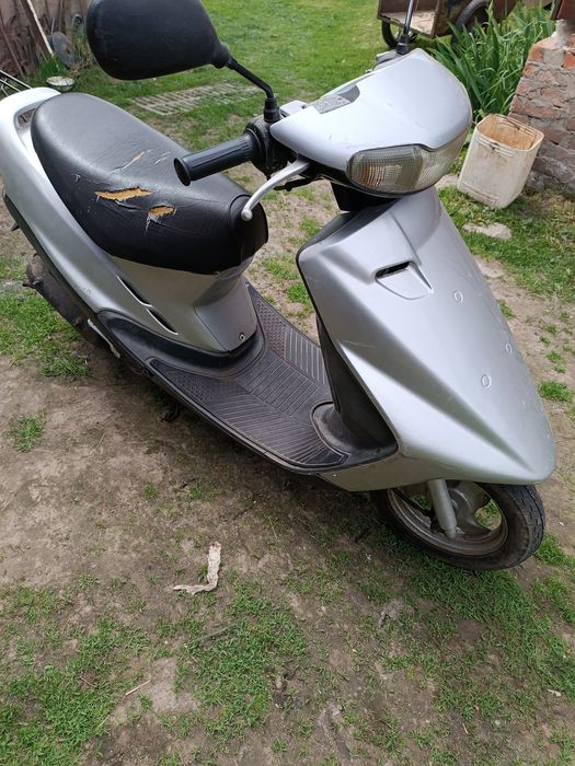 Продам скутер ямаха аксіс 90