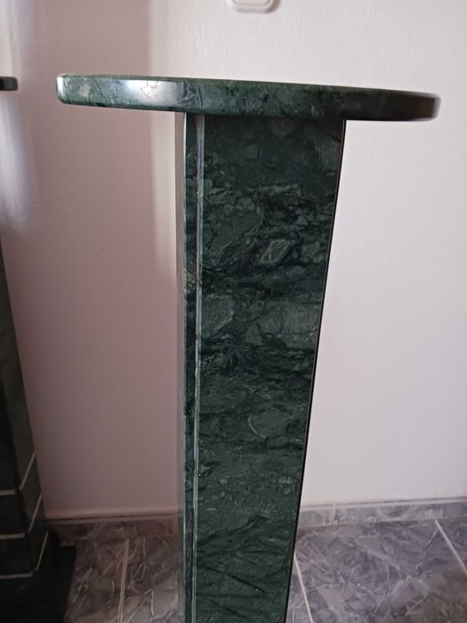 Colunas em mármore Verde Alpi