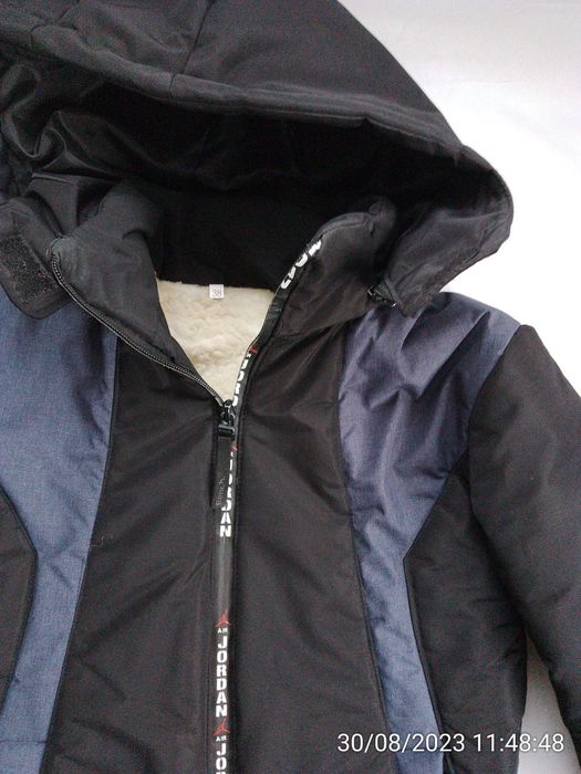 Зимова куртка на хлопчика