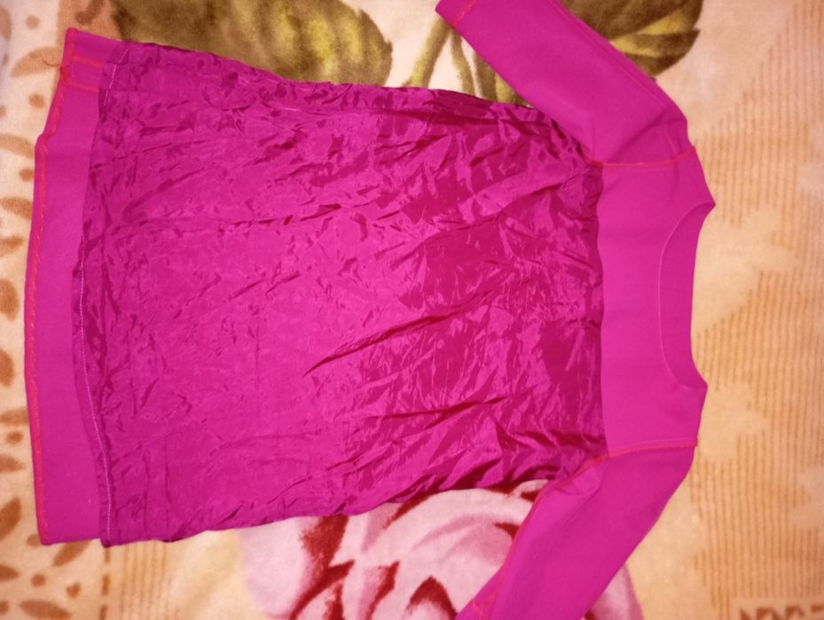 Sukienka w kolorze fuksji