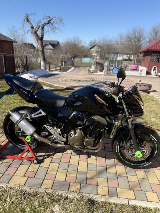Kawasaki z750 офіційна: 4 999 $ - Мотоциклы Черновцы на Olx