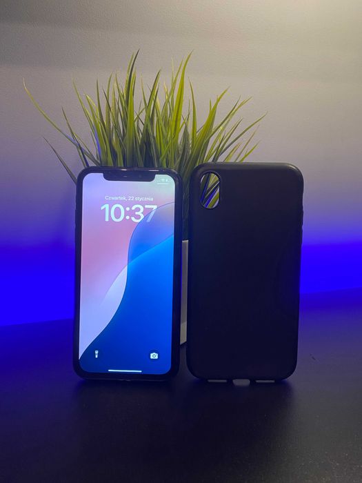 iPhone XR 64GB CZARNY -- 81% baterii -- w pełni sprawny(Aktualne)