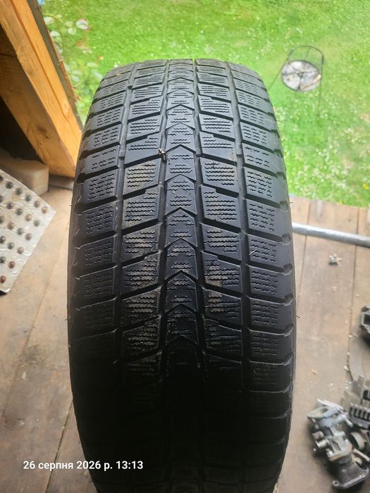 Шини NEXEN 235/60/18 зима