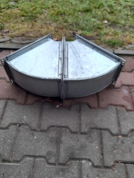 Sprzedam 2 kształtki kanału wentylacyjnego.