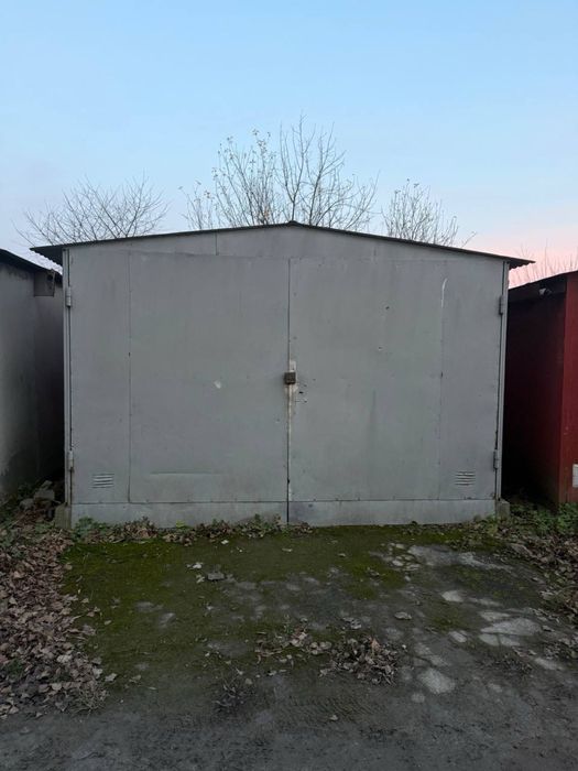 Продам гараж в Квасилові