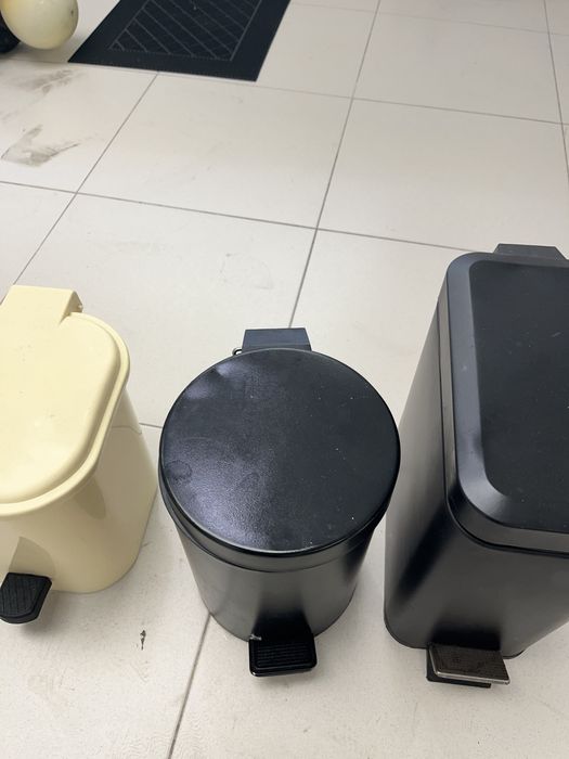 4 caixores de lixo por 10€