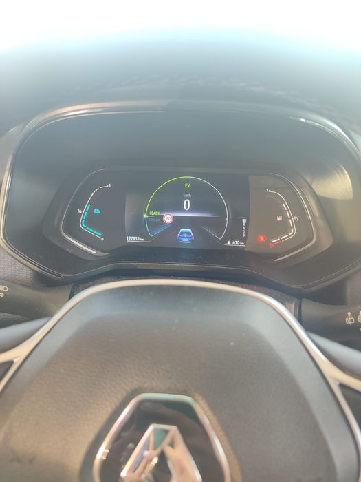 Renault Clio 1.6 E-tech Hybrid